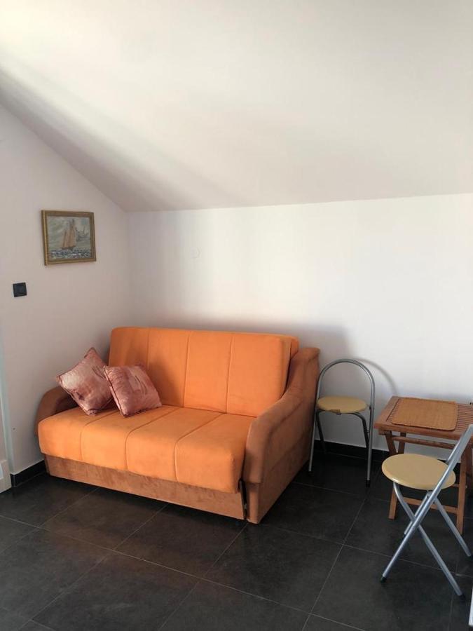 Apartments Villa Lili Lovetovo Vodice Exterior foto